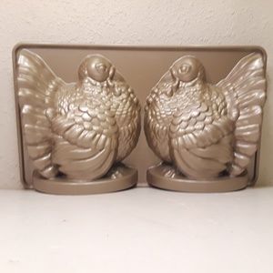 Nordic Ware Kitchen - 👹SOLD👹Nordic Ware Thanksgiving Turkey Cake Pan Nordic Ware Kitchen - 👹SOLD👹Nordic Ware Thanksgiving Turkey Cake Pan